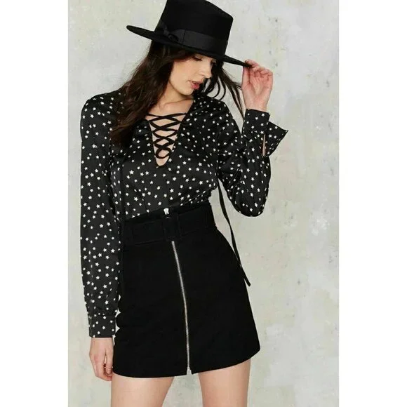 Nasty Gal Black Lioness Night Lace up Blouse Small - Picture 5 of 6